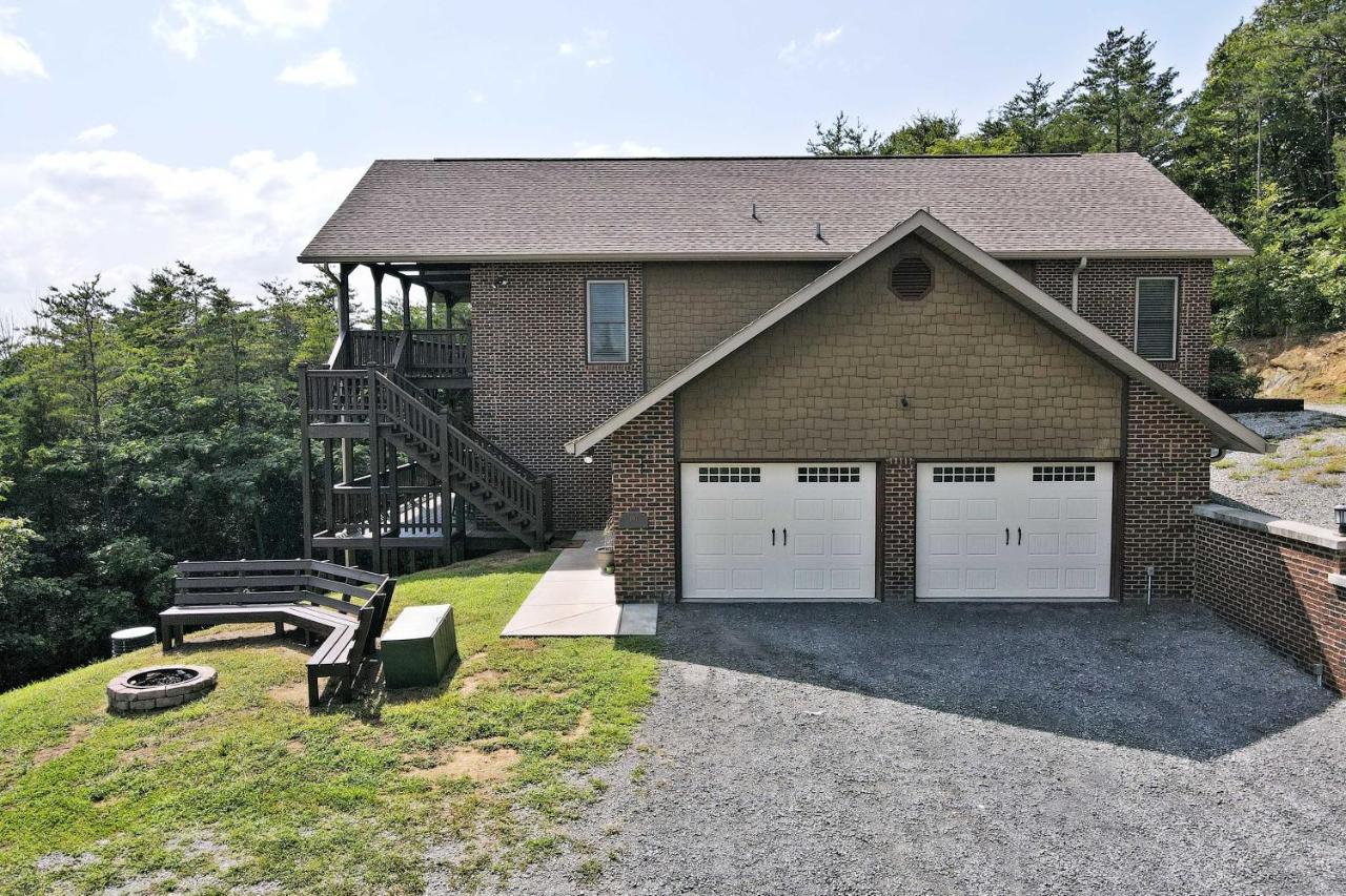 Pet-Friendly Smoky Mountain Retreat With Game Room! Sevierville Ngoại thất bức ảnh